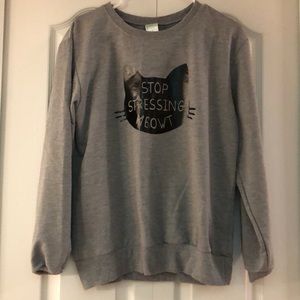 Crew neck cat sweatshirt